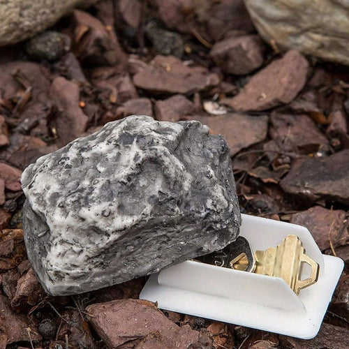 🪨Outdoor Key Hiding Rock🔑 - Realistic Weatherproof Stone Key Holder for Spare Keys